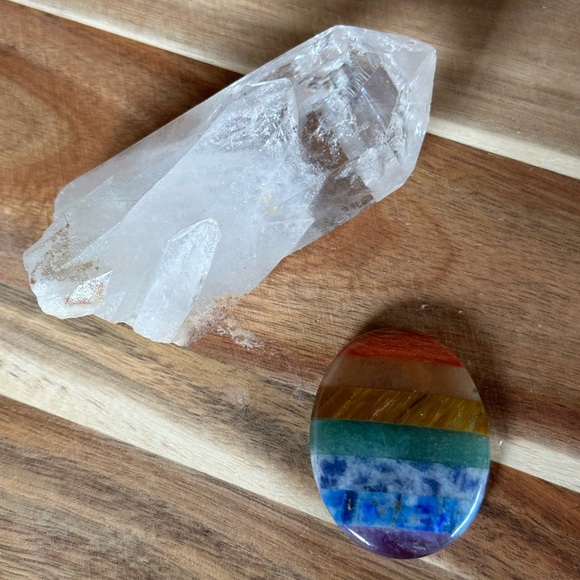 Other - New rainbow 🌈 Chakra Worry Stone Reiki energy balance